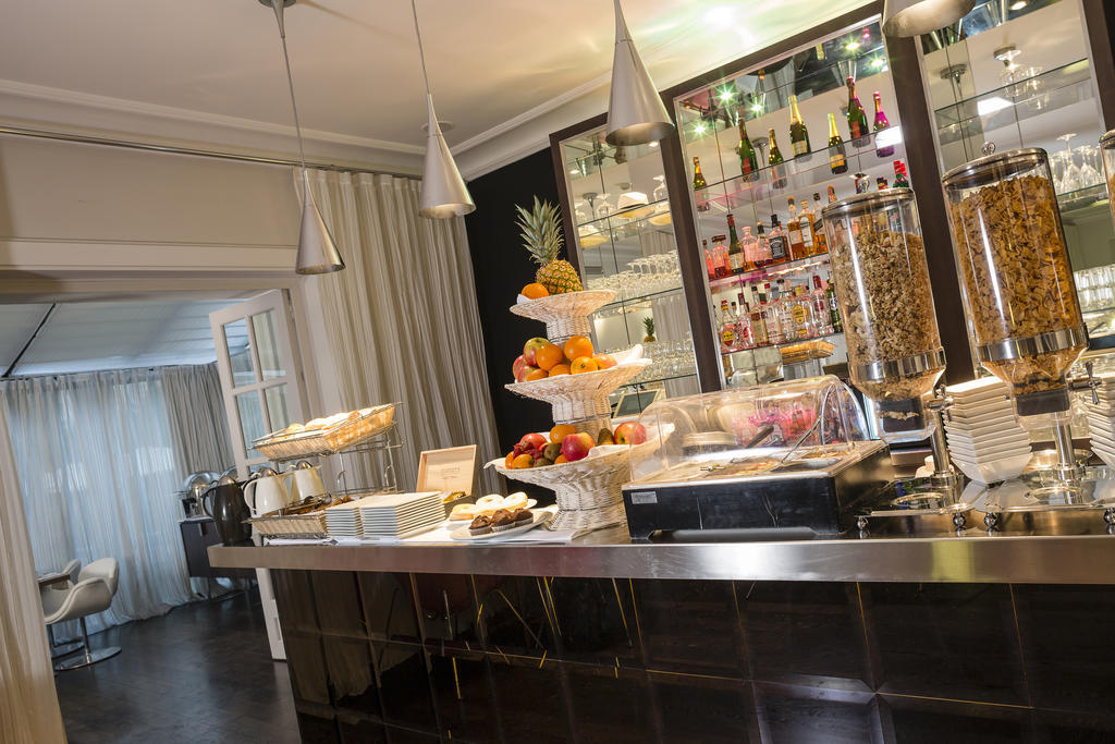 Hotel Le Canberra Cannes Luaran gambar